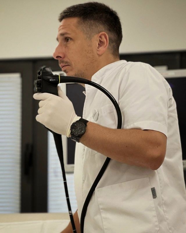 Prevencija mora biti imperativ svakom čoveku bez obzira na godine života, poručuje dr Milan Mladenović, gastroenterolog